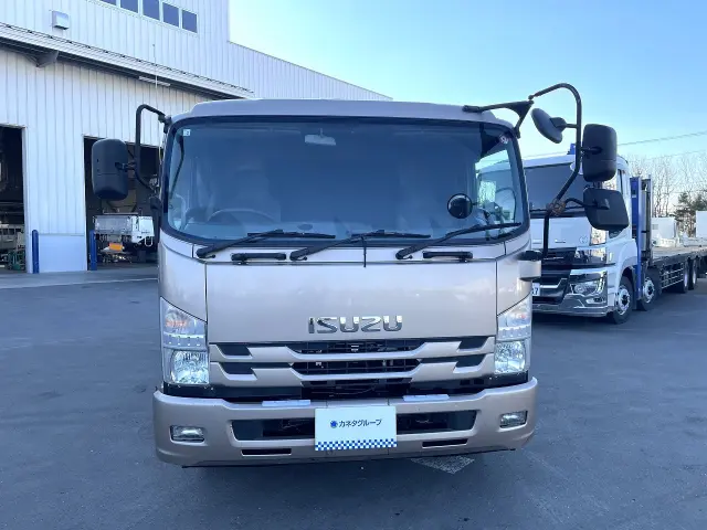 いすゞ フォワード QPG-FTR34S2(2WD)の写真3