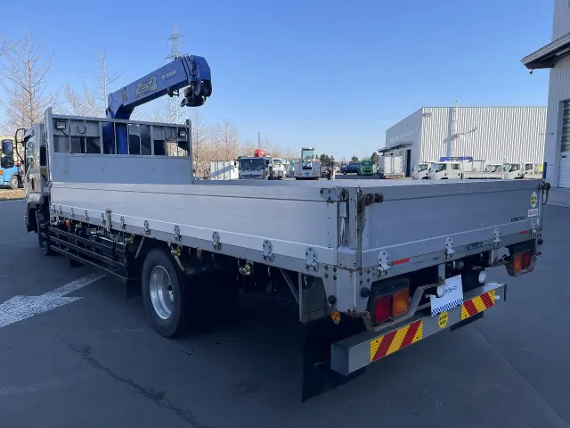 いすゞ フォワード QPG-FTR34S2(2WD)の写真4