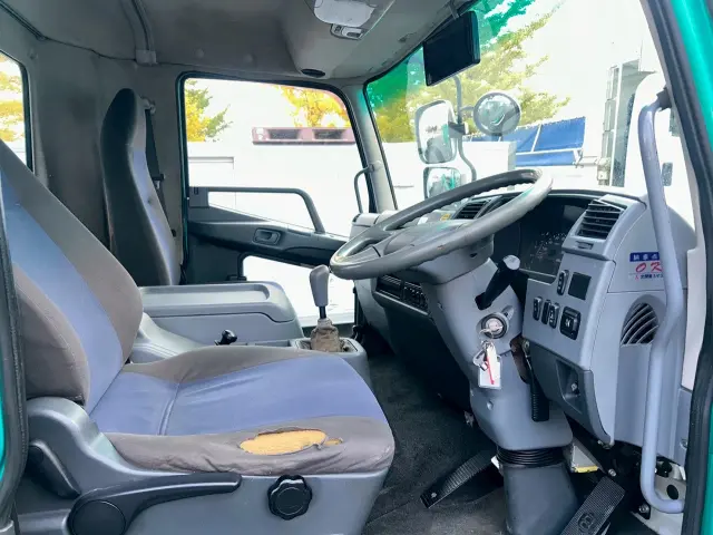 三菱 ファイター QKG-FK72FZ(2WD)の写真22