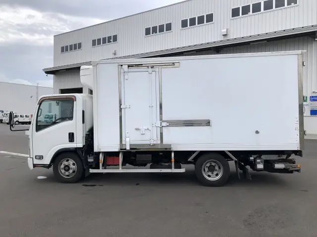 いすゞ エルフ SKG-NPR85AN(2WD)の写真9