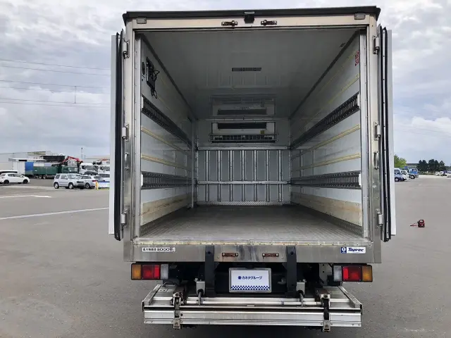 いすゞ エルフ SKG-NPR85AN(2WD)の写真10