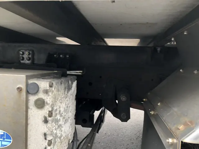 いすゞ エルフ SKG-NPR85AN(2WD)の写真14