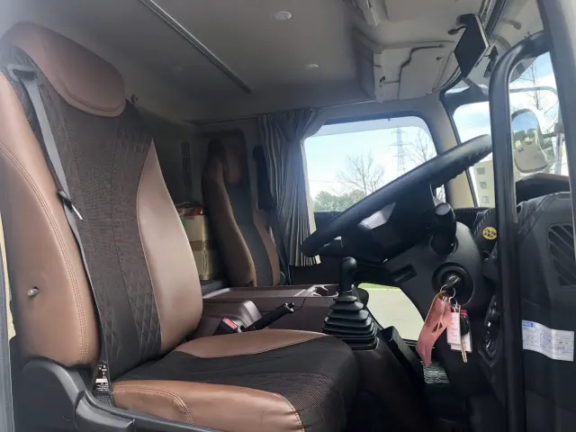 日野 レンジャー 2KG-GX2ABA(4WD)の写真22