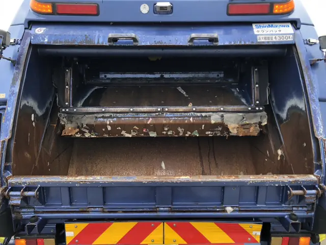 いすゞ フォワード SKG-FRR90S2(2WD)の写真7
