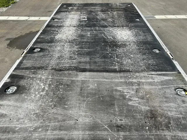 いすゞ フォワード TKG-FRR90S2(2WD)の写真11