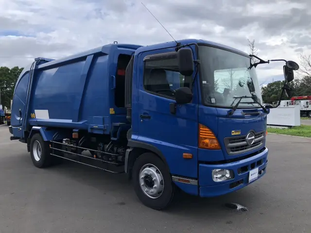 日野 レンジャー QKG-FJ7JGAA(2WD)の写真2