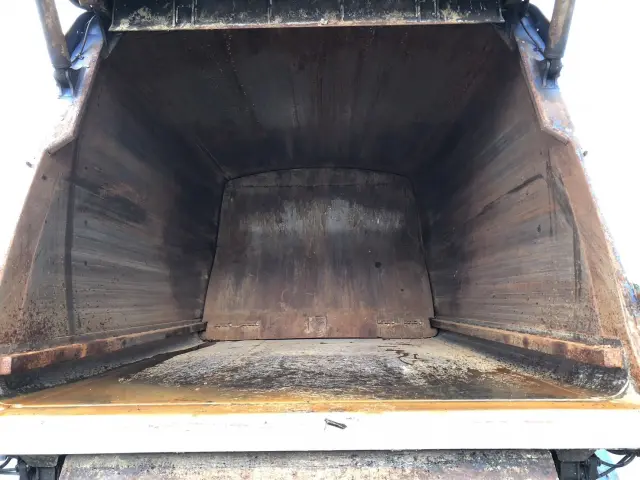 日野 レンジャー QKG-FJ7JGAA(2WD)の写真8