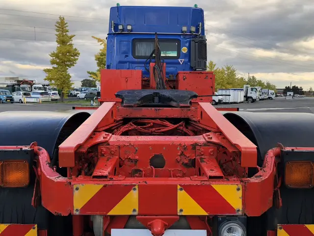 日野 プロフィア QDG-SS1EKDA(6x4)の写真7