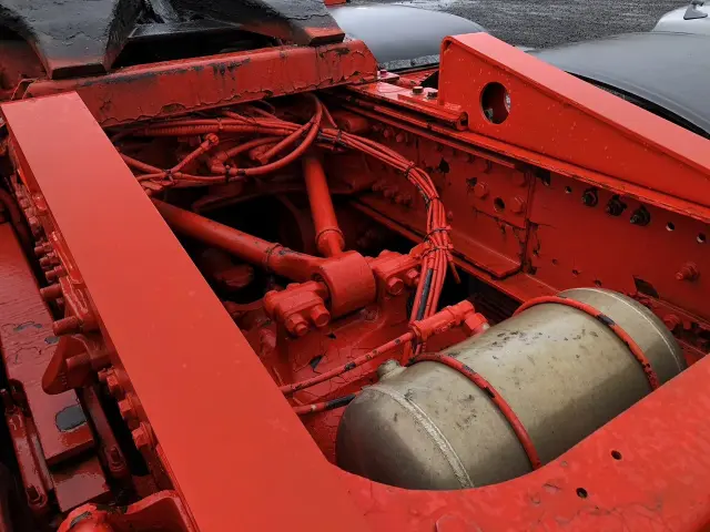 日野 プロフィア QDG-SS1EKDA(6x4)の写真16