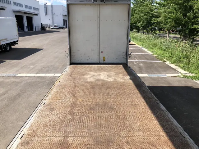 日野 レンジャー QKG-FE7JPAA(2WD)の写真9