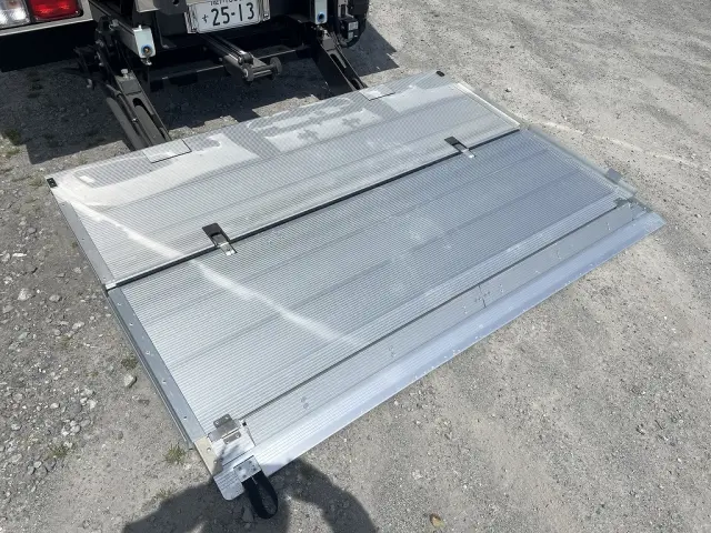 日野 レンジャー 2KG-FD2ABG(2WD)の写真12