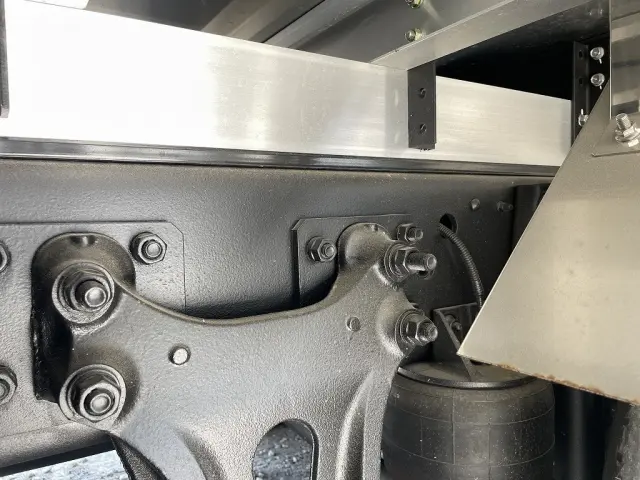 日野 レンジャー 2KG-FD2ABG(2WD)の写真18