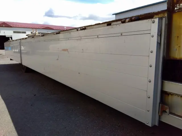 いすゞ フォワード TKG-FRR90S2(2WD)の写真12