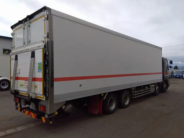 日野 プロフィア QPG-FW1EXEG(8x4)の写真6