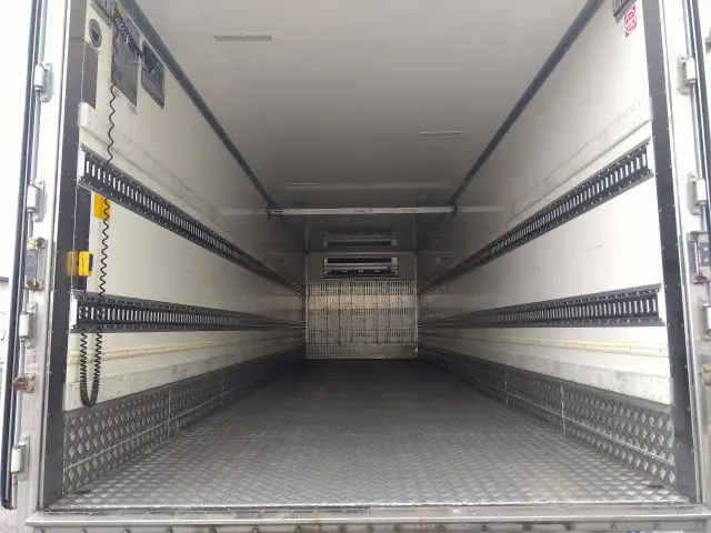 日野 プロフィア QPG-FW1EXEG(8x4)の写真7