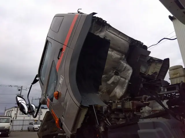 日野 プロフィア QPG-FW1EXEG(8x4)の写真18