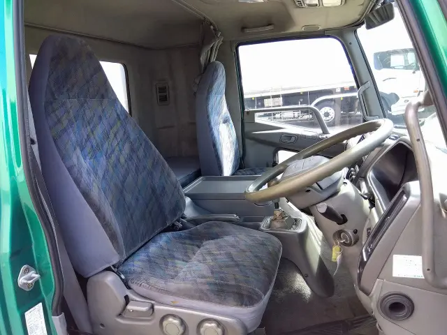 三菱 ファイター KK-FK61HH(2WD)の写真22