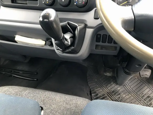 三菱 キャンター TKG-FEA50(2WD)の写真23