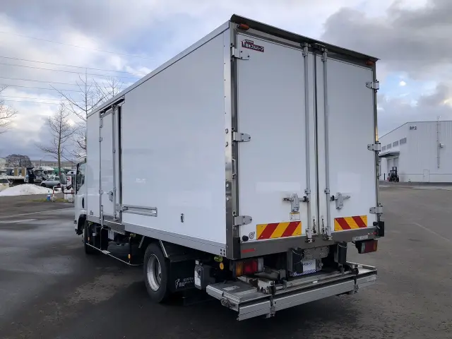 いすゞ エルフ TPG-NPR85AN(2WD)の写真4