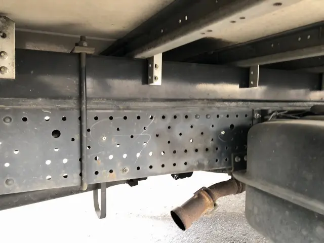 いすゞ エルフ TPG-NPR85AN(2WD)の写真15