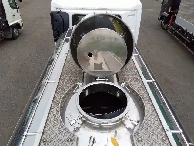 ＵＤ クオン ADG-CV4YL(6x2)の写真8