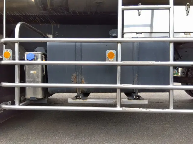 ＵＤ クオン ADG-CV4YL(6x2)の写真15