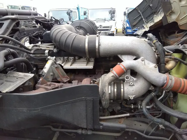 ＵＤ クオン ADG-CV4YL(6x2)の写真20