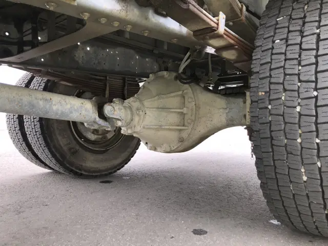 いすゞ フォワード SKG-FSR90S2(2WD)の写真15