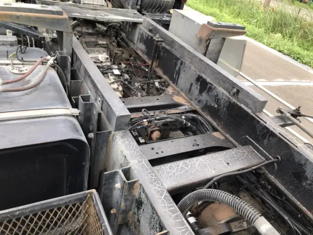 いすゞ フォワード LDG-FVZ34U2(6x4)の写真17