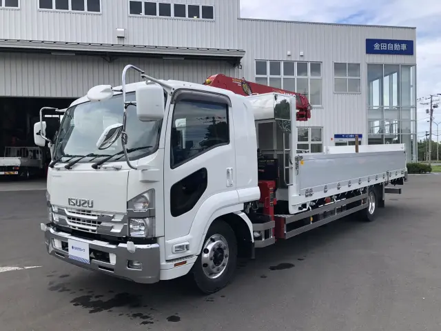 いすゞ フォワード 2RG-FTR90V2(2WD)の写真1