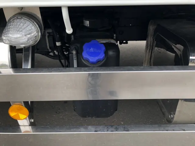 いすゞ フォワード 2RG-FTR90V2(2WD)の写真12