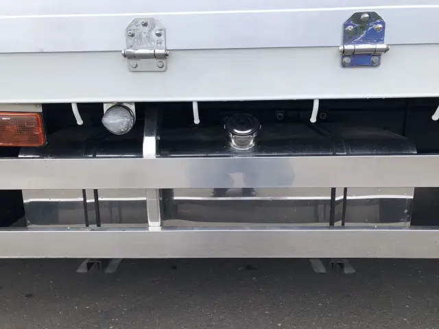 いすゞ フォワード 2RG-FTR90V2(2WD)の写真13