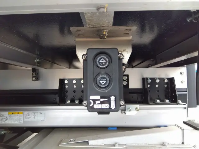 日野 レンジャー 2KG-FD2ABG(2WD)の写真15