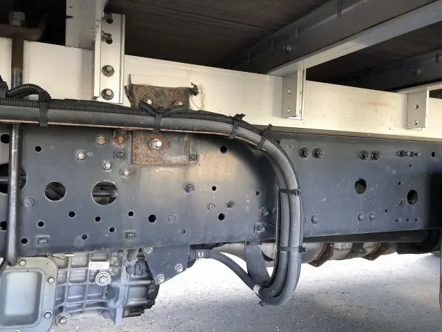 三菱 ファイター 2KG-FK61F(2WD)の写真11