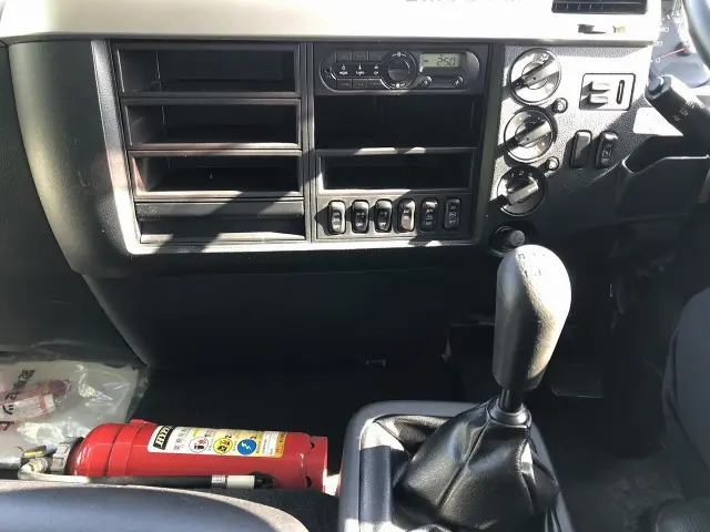 三菱 ファイター 2KG-FK61F(2WD)の写真23