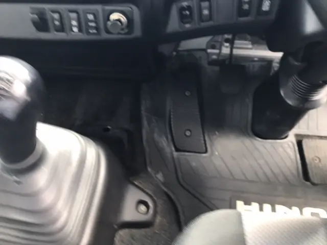 日野 レンジャー QKG-FJ7JNAA(2WD)の写真23