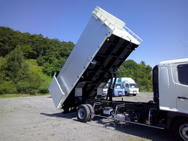 日野 レンジャー 2KG-FD2ABA(2WD)の写真8