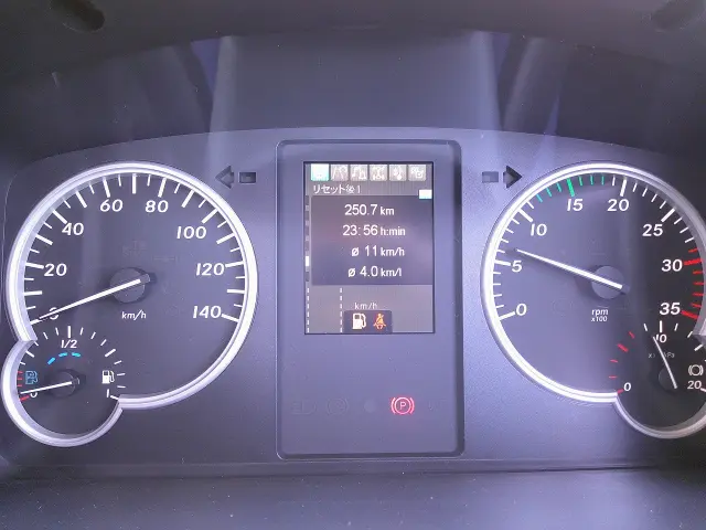 三菱 ファイター 2KG-FK62FZ(2WD)の写真24