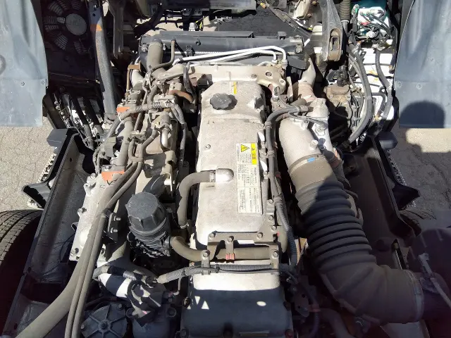 いすゞ ギガ 2PG-CYY77C(6x4)の写真21