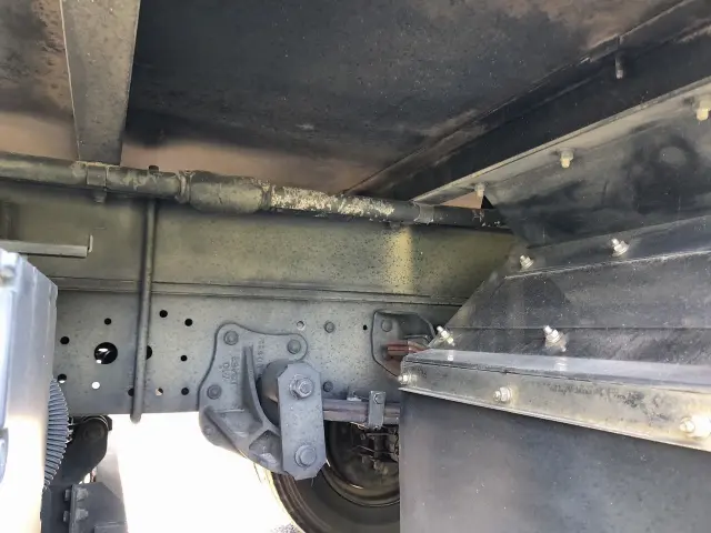 いすゞ エルフ TKG-NPR85YN(2WD)の写真12