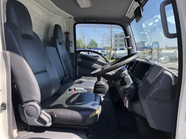 いすゞ エルフ TKG-NPR85YN(2WD)の写真22