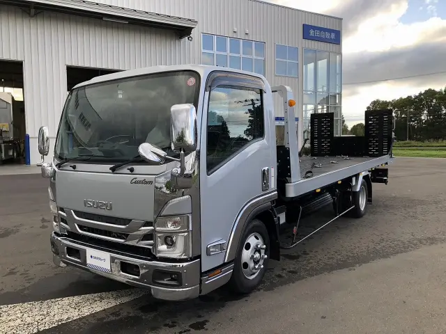 いすゞ エルフ 2RG-NPR88AN(2WD)の写真1