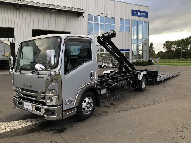 いすゞ エルフ 2RG-NPR88AN(2WD)の写真8