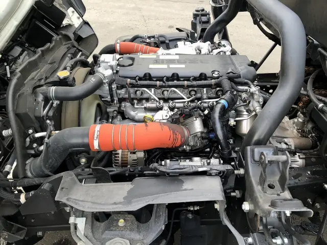 いすゞ エルフ 2RG-NPR88AN(2WD)の写真19