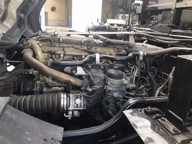 三菱 スーパーグレート QKG-FV60VX(6x4)の写真19