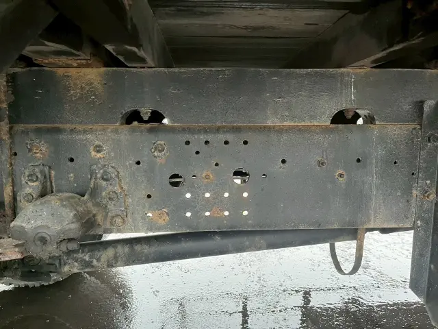 いすゞ フォワード LPG-FTR90S2(2WD)の写真13