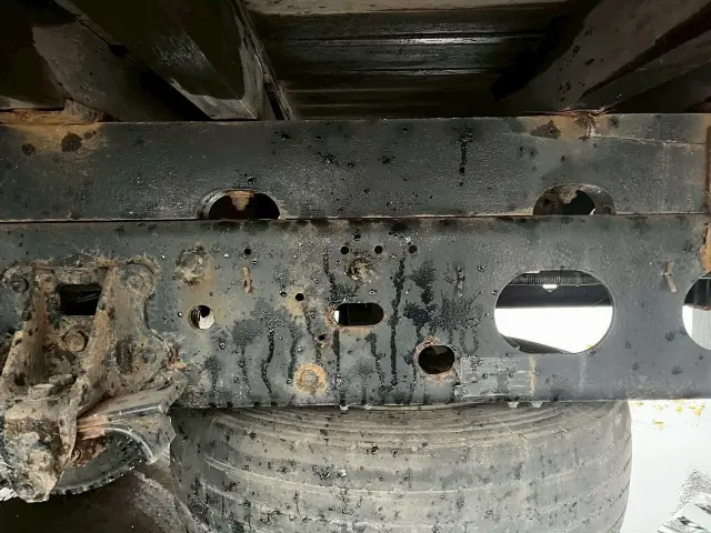 いすゞ フォワード LPG-FTR90S2(2WD)の写真15