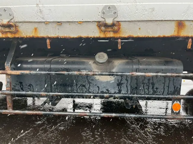 いすゞ フォワード LPG-FTR90S2(2WD)の写真16