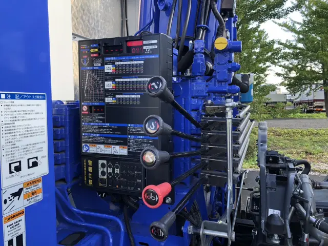 三菱 ファイター 2KG-FK62FZ(2WD)の写真11