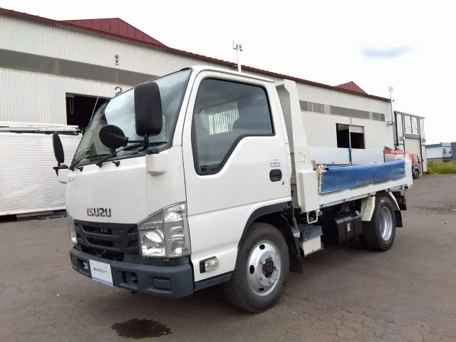 いすゞ エルフ 2PG-NKS88AN(4WD)の写真1